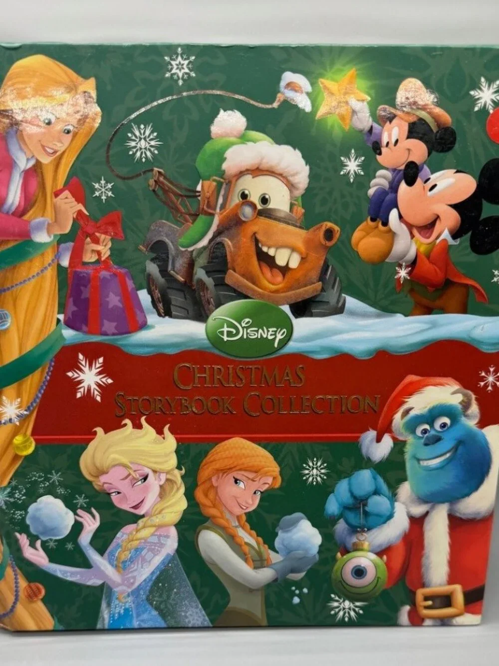 Disney Christmas Storybook Collection Storybook Set with Holiday Illustrations